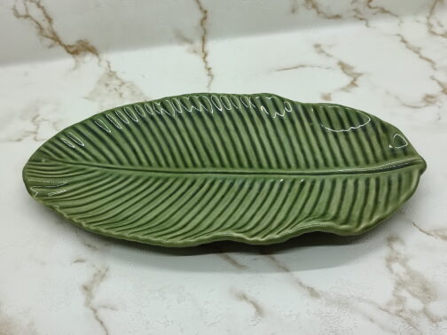 P737 - Piring Daun